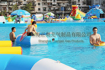 云南楚雄移動水上樂園案例

